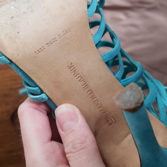 MANOLO BLAHNIK Suede Cutout Accent Slingback Sandals - Picture 5 of 10